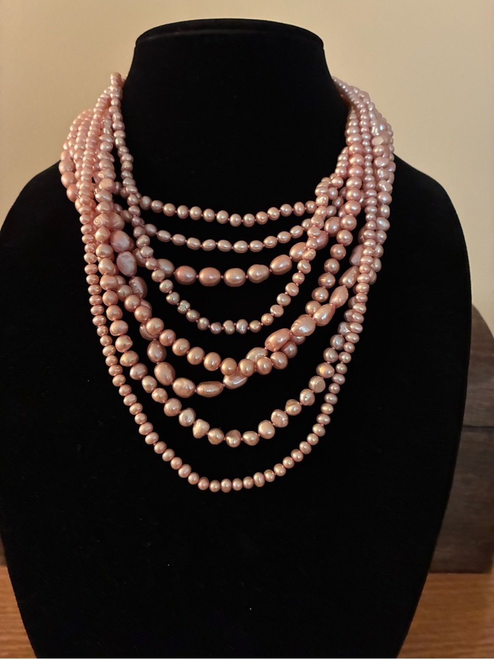 Source Unknown Layered Pink Pearl Statement Necklace
